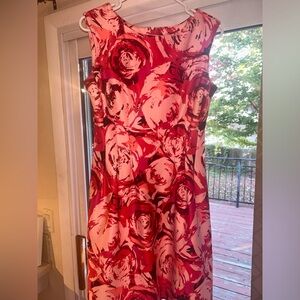 Cute flower dress with pockets!!!